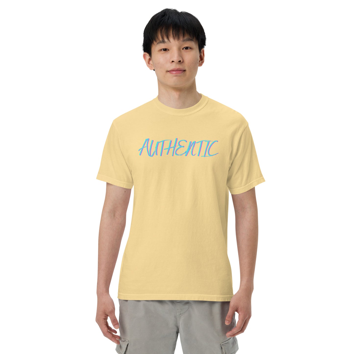 Authentic Men’s garment-dyed heavyweight t-shirt